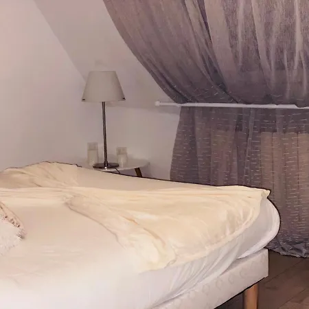 Hotel Theatre 2*