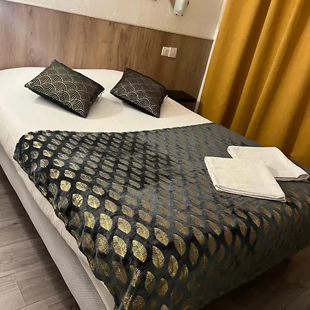 Theatre Hotel Chambery