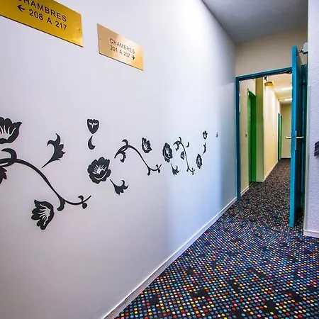 Hotel Theatre