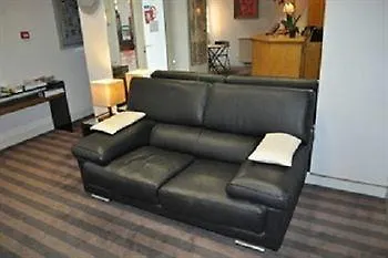 Hotel Theatre Chambery